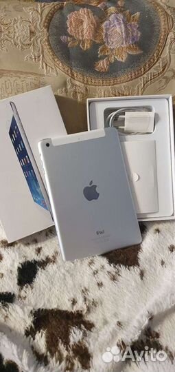 Планшет Аpple iPad mini 32 гб
