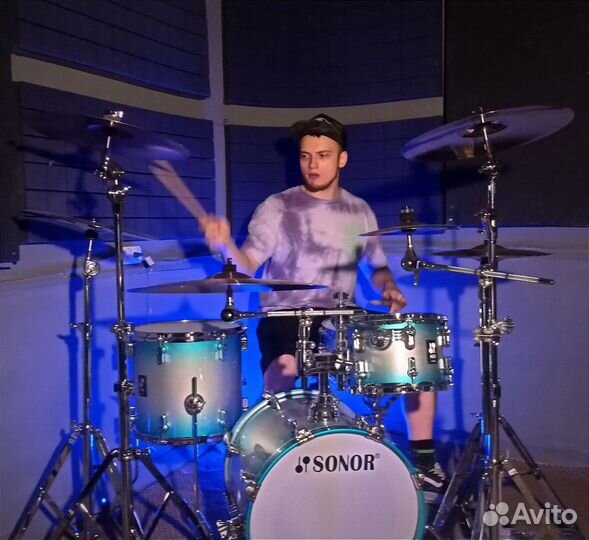 Обучение Уроки игры на барабанах в центре города