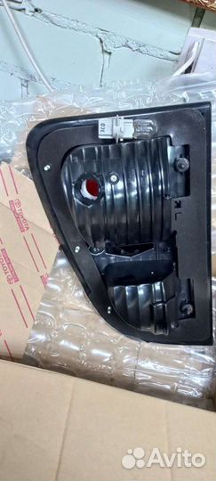 Задний фонарь lexus rx 81580-60090