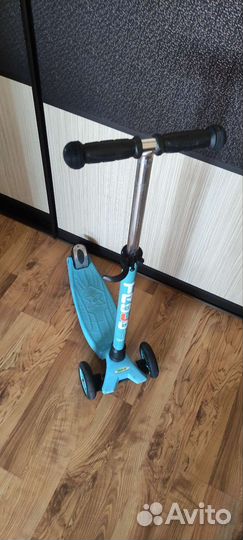 Самокат Trolo Maxi