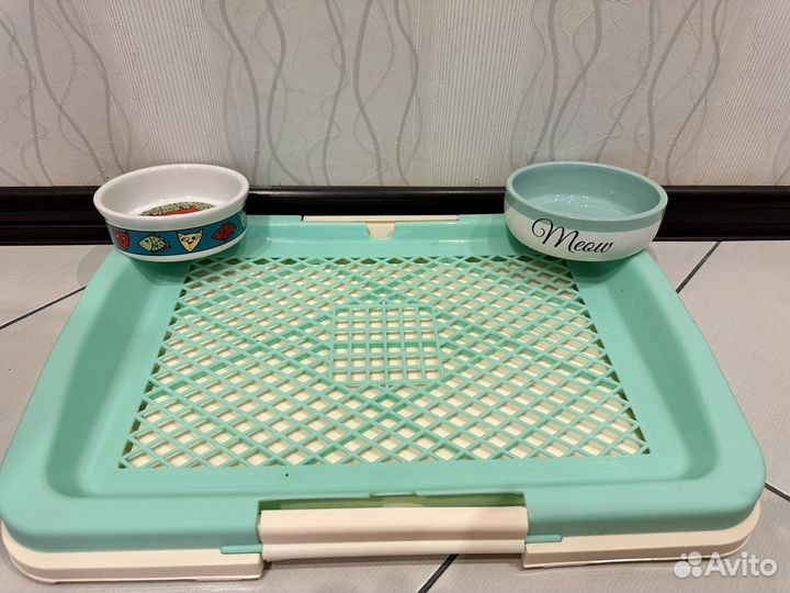 Лоток для собак под пеленку