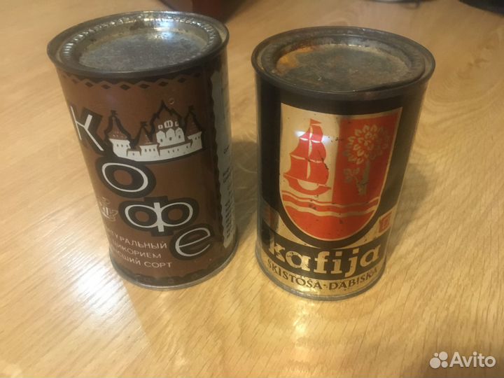 Жестяные коробочки и банки