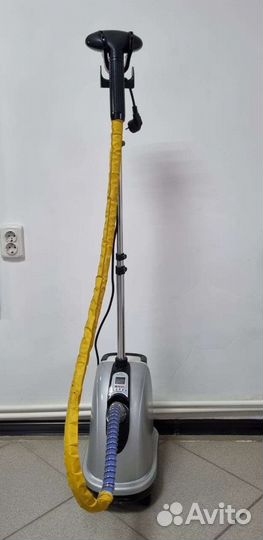 Паровой утюг 