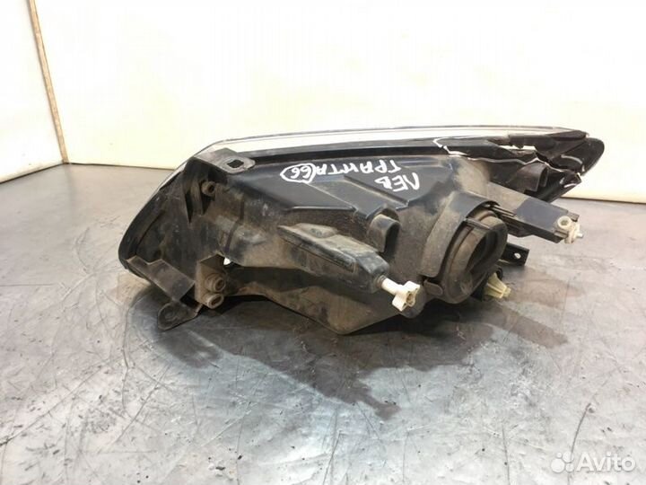 Стекло фары переднее правое LADA Granta седан