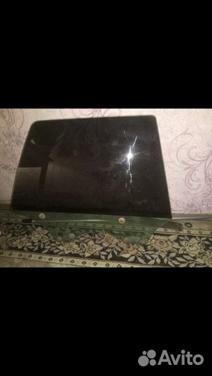 Стекло задней правой двери Subaru legacy Outback