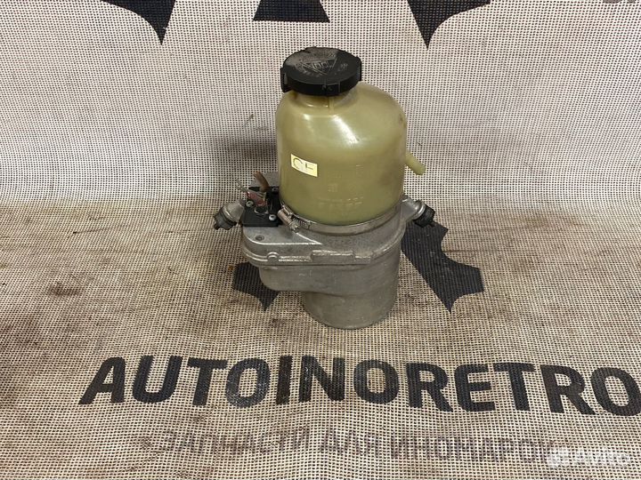 Насос гидроусилителя эгур Opel Astra H 93179568