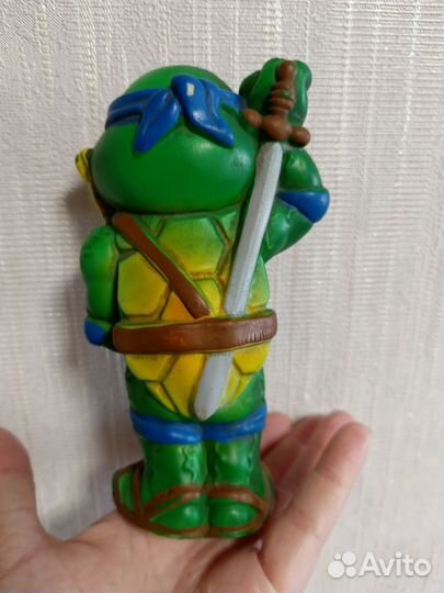 Игрушка черепашка ниндзя