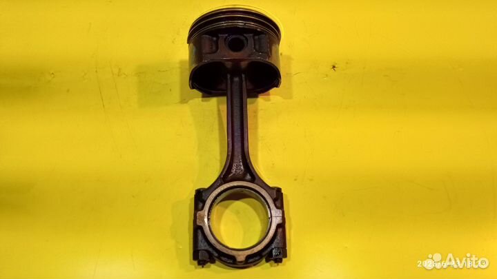 Поршень для Mitsubishi Lancer 9