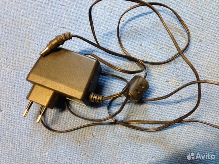 Адаптер (блок питания)