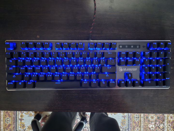 Игровая механическая клавиатура