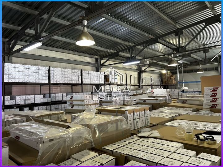 Склад, 1800 м²