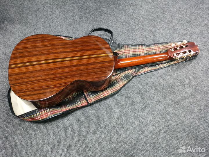 Классическая гитара Ryoji matsuoka m35