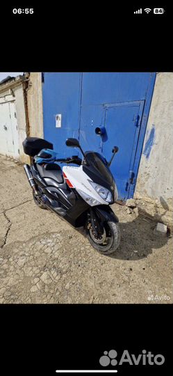 Максискутер yamaha T-Max 3