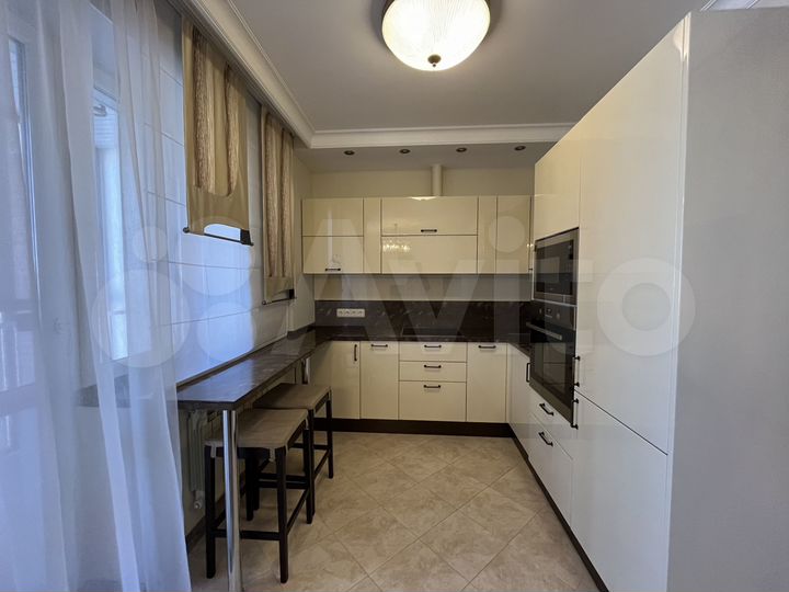 3-к. квартира, 89,8 м², 9/17 эт.