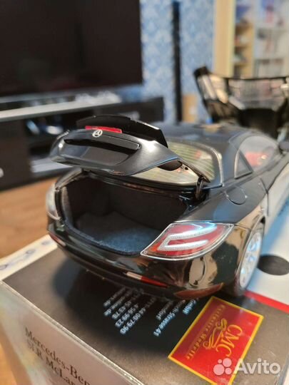 1/18 Mercedes-Benz SLR Mclaren 2003 CMC 1:18