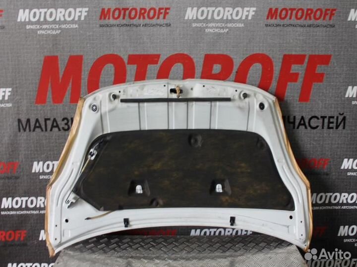 Капот Тойота Исис ANM10 (все года) А005