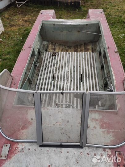 Продам Днепр с мотором