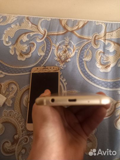 Samsung Galaxy A5 (2018) SM-A530F, 4/32 ГБ