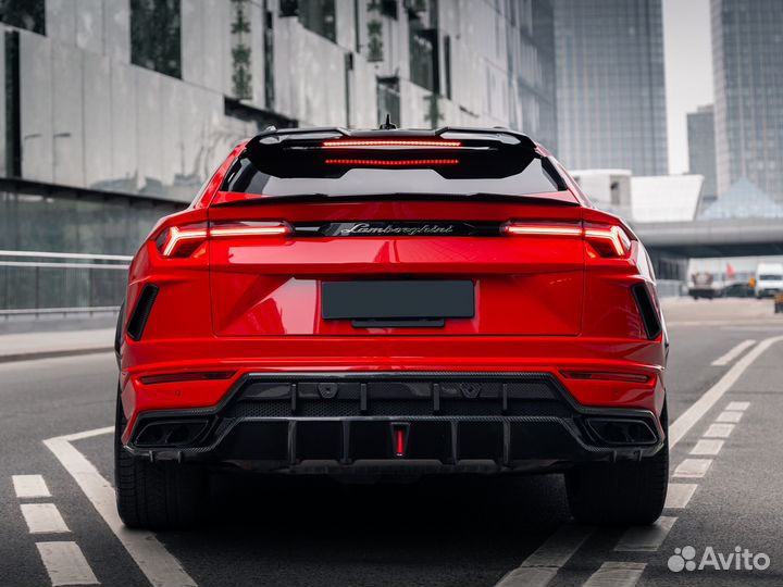 Обвес Carbon для Lamborghini Urus-R