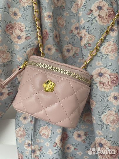 Платье на девочку 122