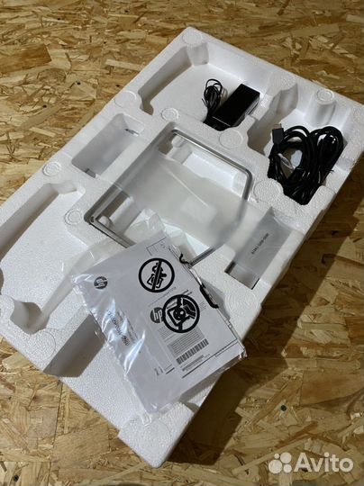 Монитор HP 27fw Новый