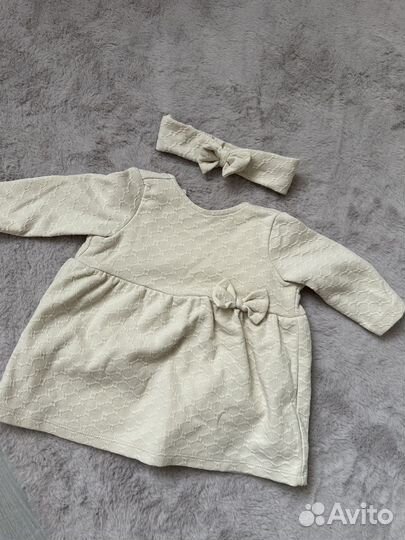 Платье для новорожденной девочки 62р C&A