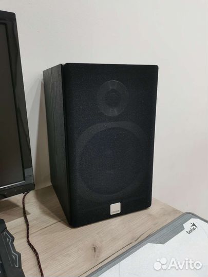 Колонки Edifier r2000t