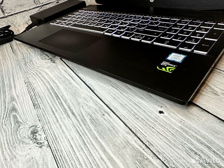 Игровой ноутбук HP Pavilion Gaming