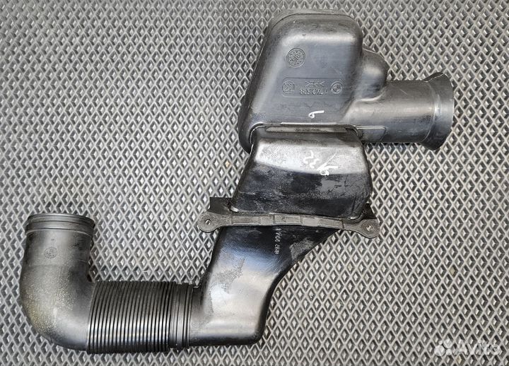 Воздуховод генератора Е39 BMW