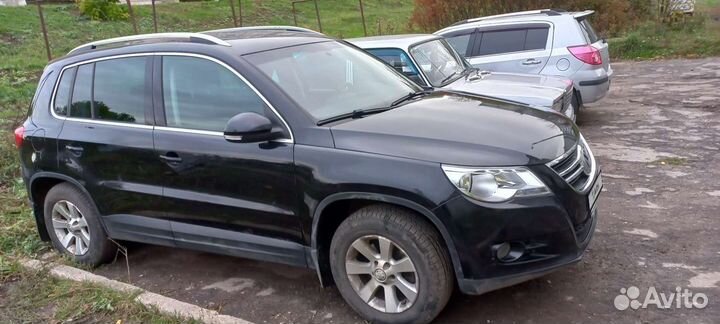 Volkswagen Tiguan 2.0 AT, 2010, 185 000 км