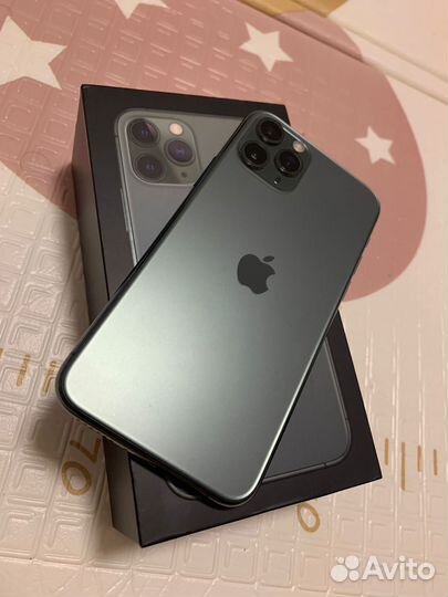 Телефон iPhone 11 про