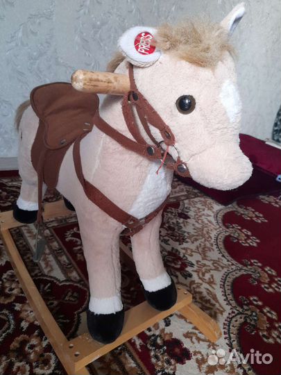 Детская качалка лошадь