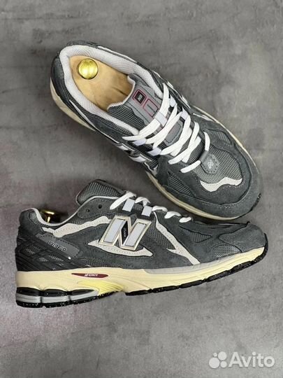 Кроссовки мужские *New Balance* замша