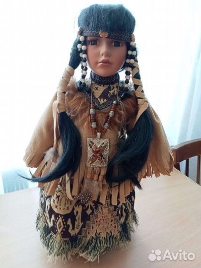 Кукла фарфоровая большая