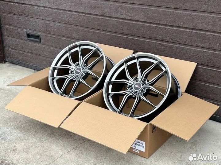 Новые диски HRE FF21 R18 5/100 Polo Rapid