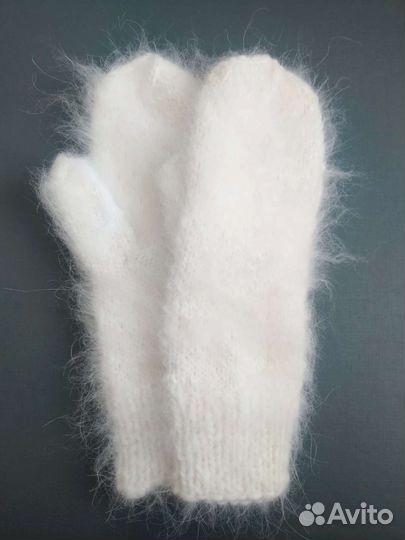 Пуховые варежки кролик