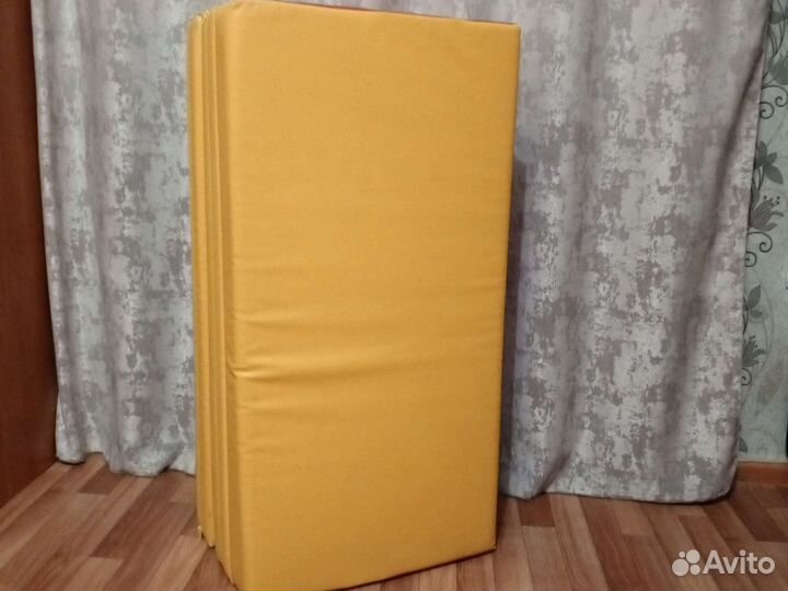 Мат трех сексионых для гимнастики