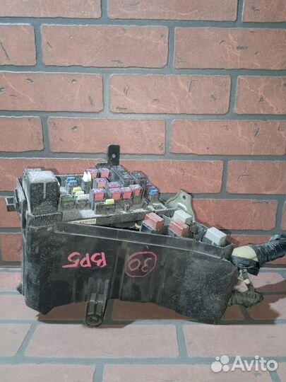 Блок предохранителей subaru legacy BP5 EJ20