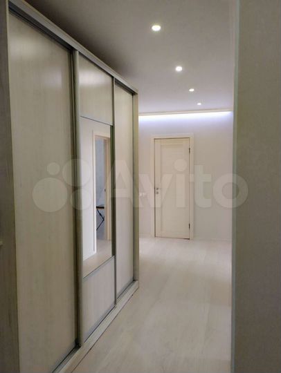 3-к. квартира, 87 м², 6/17 эт.