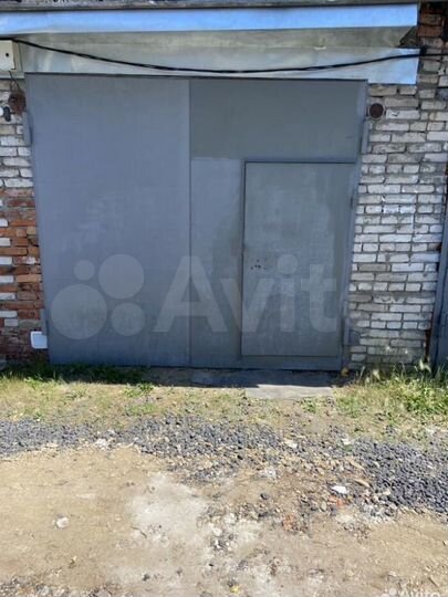 Гараж, > 30 м²