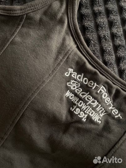 Топ на бретелях