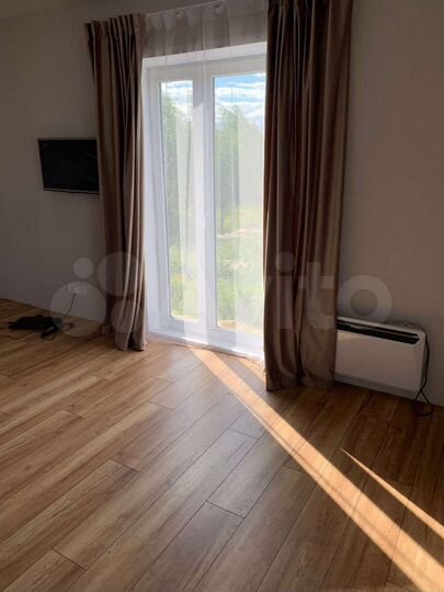 Дом 36 м² на участке 6,7 сот.