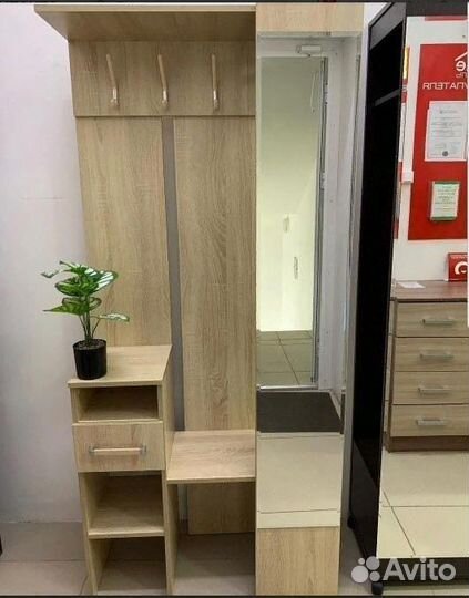 Прихожая Лига