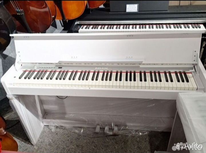 Цифровое пианино Nux WK310 корпусное, с крышкой