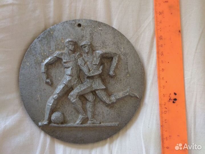 Чемпионат мира хоккей 1979 футбол олимпиада 1980