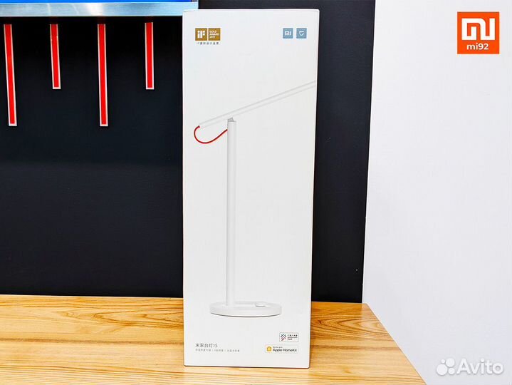 Настольная лампа Xiaomi Mi LED Desk Lamp 1S Новая