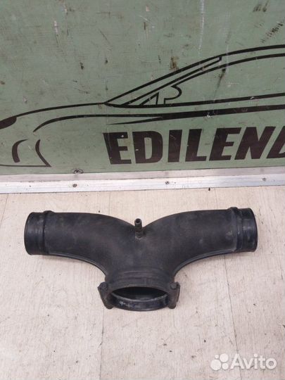 Патрубок воздушного фильтра Porsche Cayenne 957