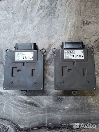 Блок розжига и управления фарой Toyota Camry 70