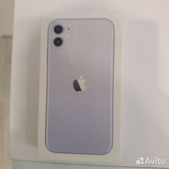 Коробка от iPhone 11