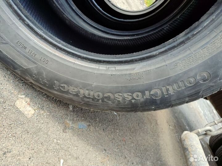 Continental ContiCrossContact LX2 235/65 R17